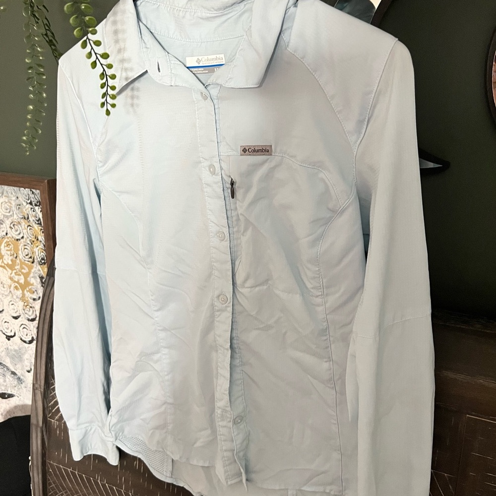 Columbia Long Sleeve Button Up